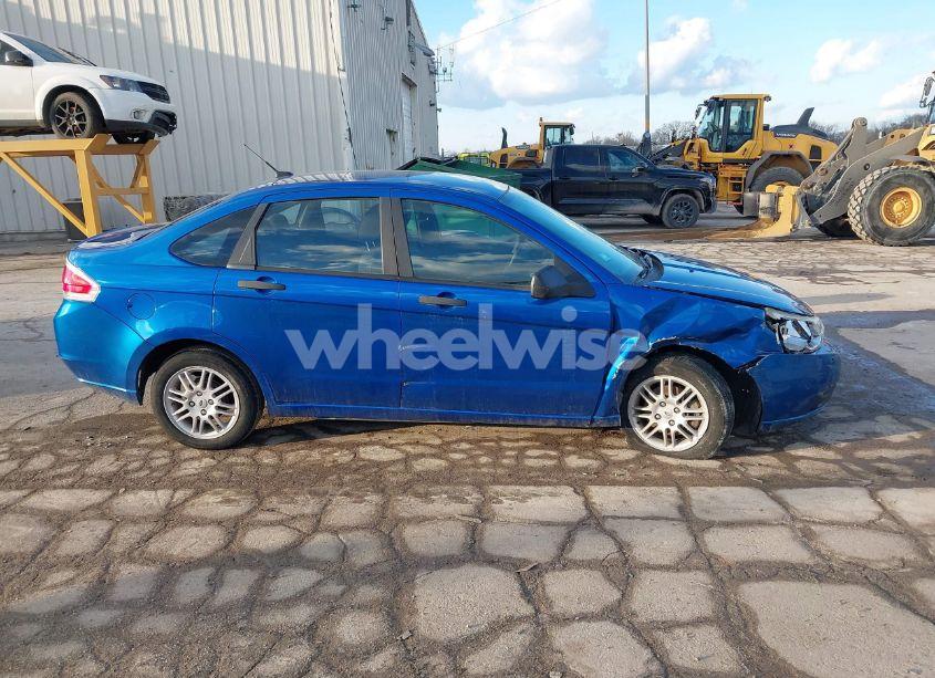 Photo 13 of 2010 Ford Focus SE (VIN 1FAHP3FN2AW277420)