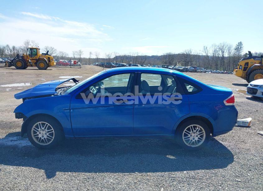 Photo 15 of 2010 Ford Focus SE (VIN 1FAHP3FN2AW278017)