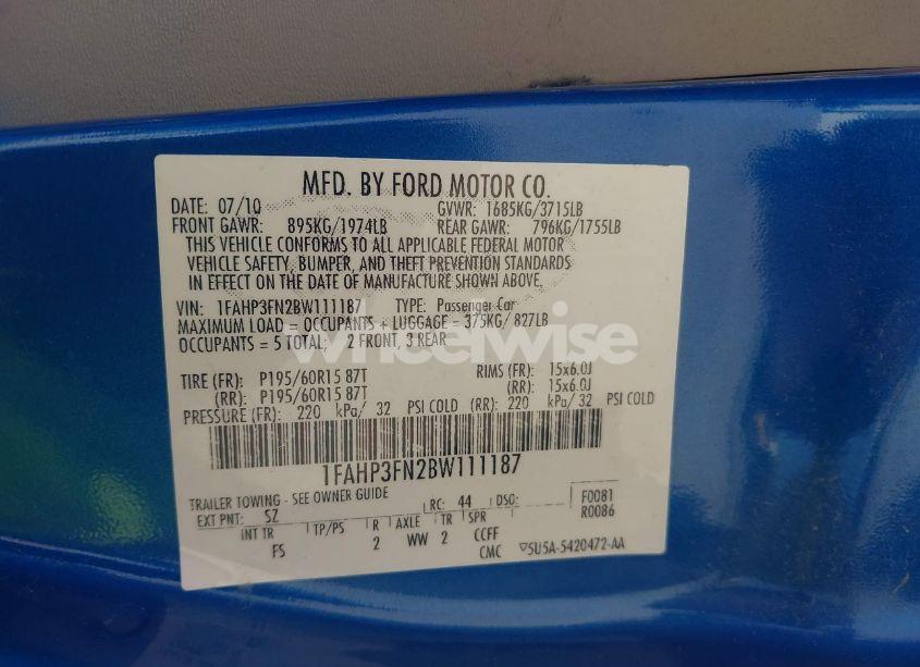 Photo 9 of 2011 Ford Focus SE (VIN 1FAHP3FN2BW111187)