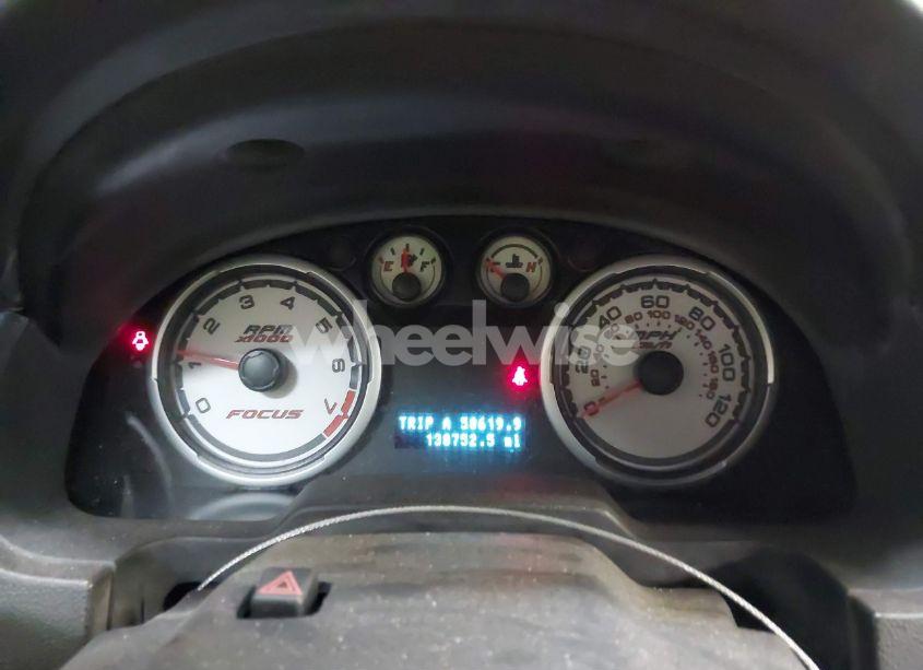 Photo 7 of 2011 Ford Focus SE (VIN 1FAHP3FN2BW116213)