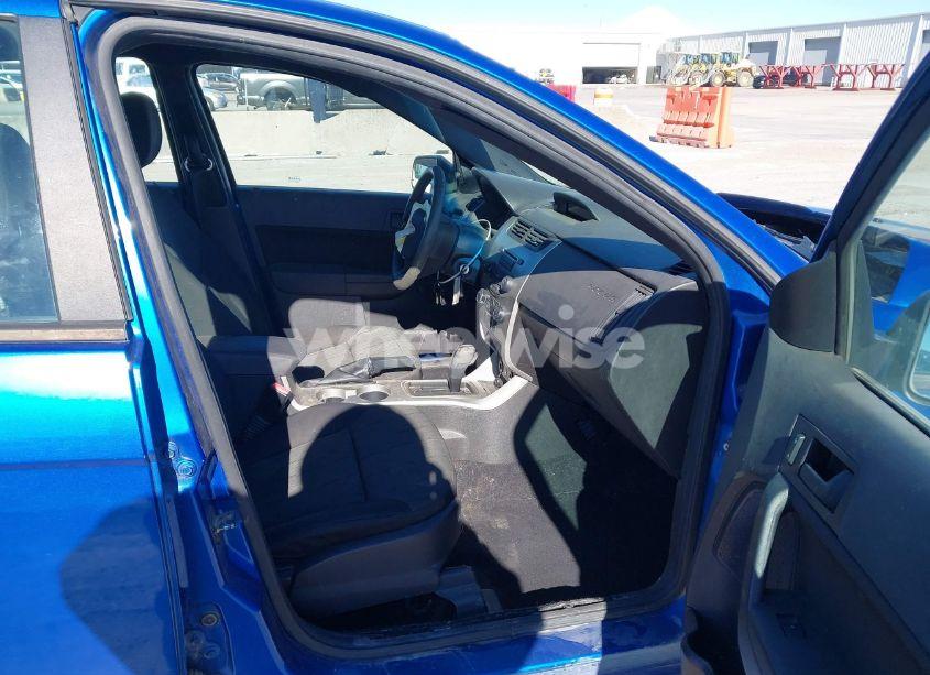 Photo 5 of 2011 Ford Focus SE (VIN 1FAHP3FN2BW117507)