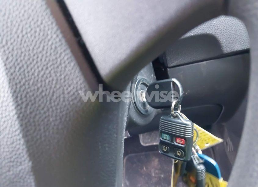 Photo 11 of 2011 Ford Focus SE (VIN 1FAHP3FN2BW126417)