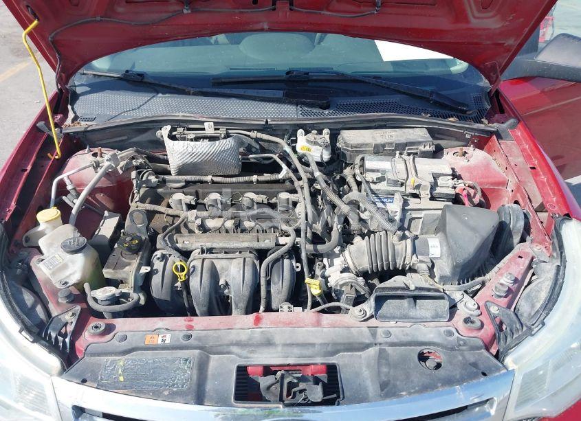 Photo 10 of 2011 Ford Focus SE (VIN 1FAHP3FN2BW135022)