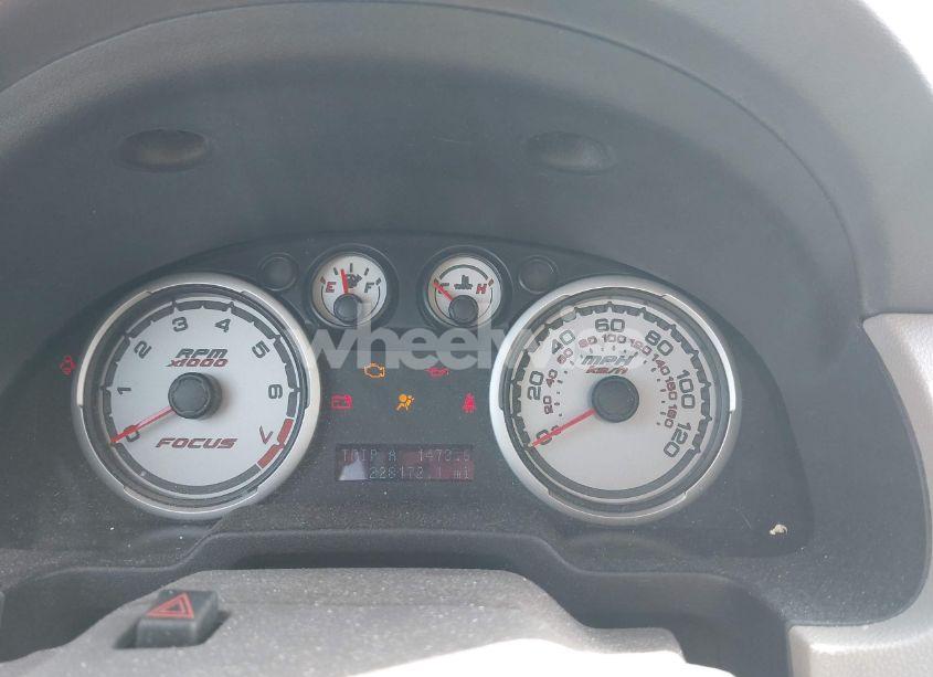 Photo 7 of 2011 Ford Focus SE (VIN 1FAHP3FN2BW135022)