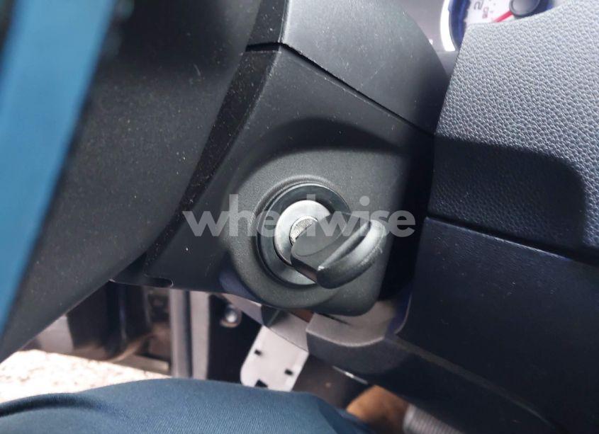 Photo 11 of 2011 Ford Focus SE (VIN 1FAHP3FN2BW186570)