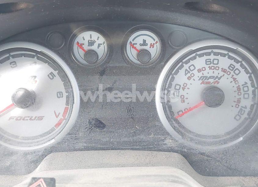 Photo 14 of 2010 Ford Focus SE (VIN 1FAHP3FN3AW130877)