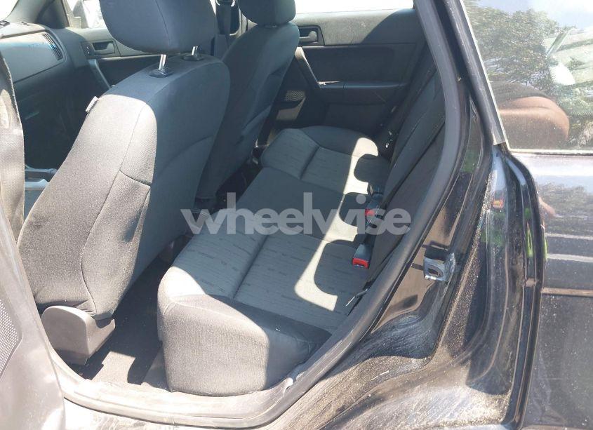 Photo 8 of 2010 Ford Focus SE (VIN 1FAHP3FN3AW136730)