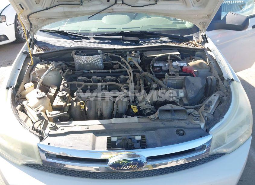 Photo 10 of 2010 Ford Focus SE (VIN 1FAHP3FN3AW154922)