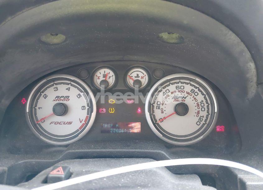 Photo 7 of 2010 Ford Focus SE (VIN 1FAHP3FN3AW175091)