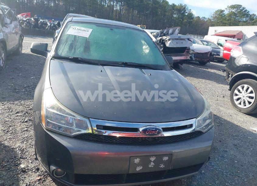 Photo 12 of 2010 Ford Focus SE (VIN 1FAHP3FN3AW191310)