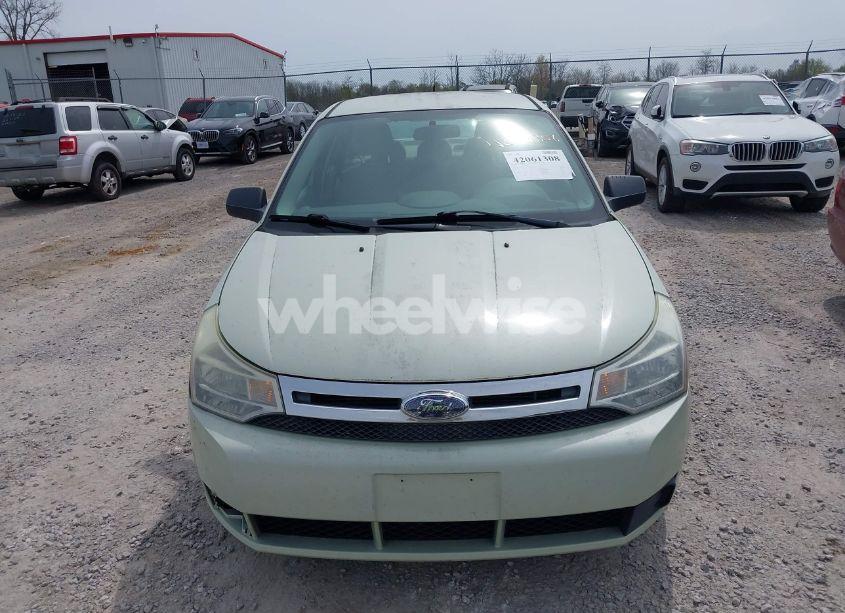 Photo 6 of 2010 Ford Focus SE (VIN 1FAHP3FN3AW217100)