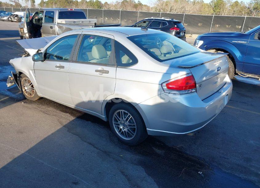 Photo 3 of 2010 Ford Focus SE (VIN 1FAHP3FN3AW250520)