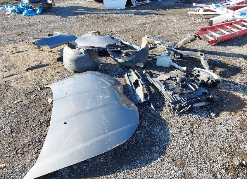 Photo 12 of 2011 Ford Focus SE (VIN 1FAHP3FN3BW116737)