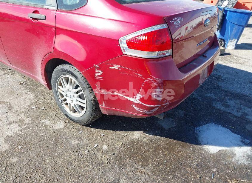 Photo 6 of 2011 Ford Focus SE (VIN 1FAHP3FN3BW117578)