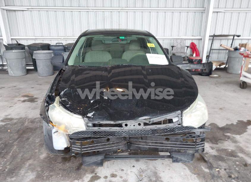 Photo 13 of 2011 Ford Focus SE (VIN 1FAHP3FN3BW142433)
