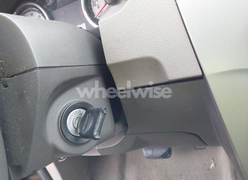 Photo 11 of 2011 Ford Focus SE (VIN 1FAHP3FN3BW162570)