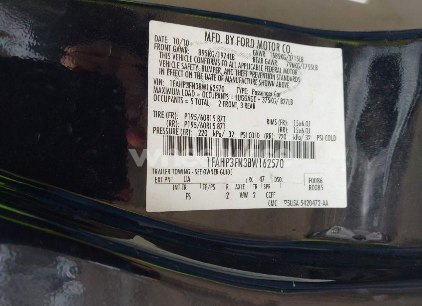 Photo 9 of 2011 Ford Focus SE (VIN 1FAHP3FN3BW162570)