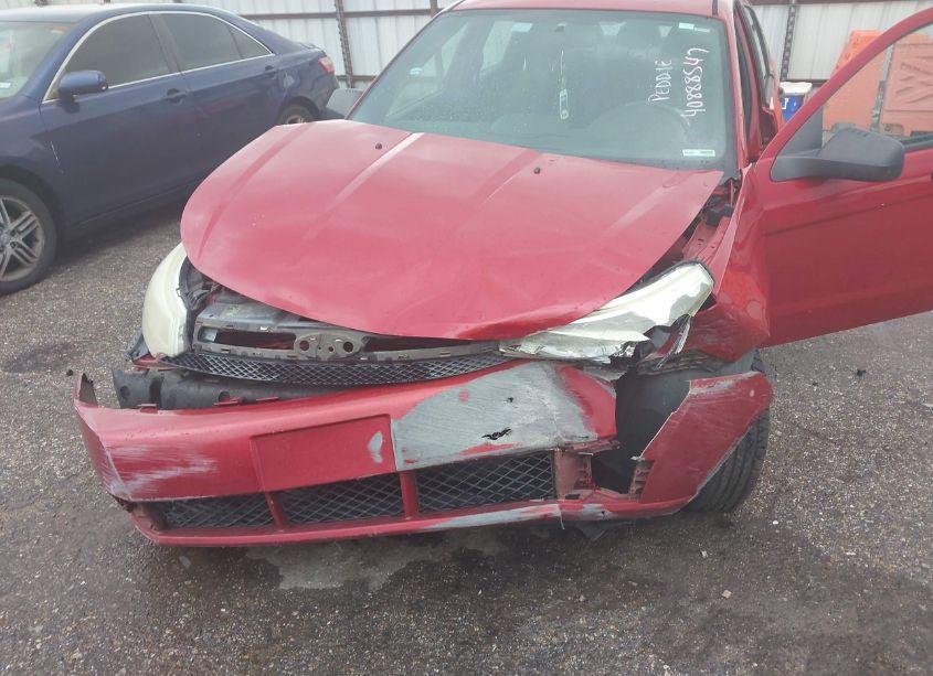 Photo 6 of 2011 Ford Focus SE (VIN 1FAHP3FN3BW173567)