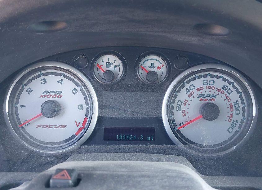 Photo 7 of 2011 Ford Focus SE (VIN 1FAHP3FN3BW202565)