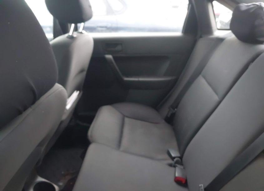 Photo 8 of 2010 Ford Focus SE (VIN 1FAHP3FN4AW183099)