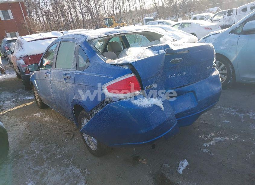 Photo 3 of 2010 Ford Focus SE (VIN 1FAHP3FN4AW198699)