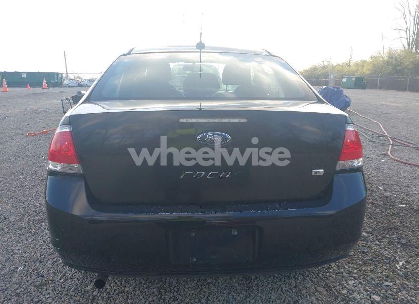 Photo 16 of 2010 Ford Focus SE (VIN 1FAHP3FN4AW234374)