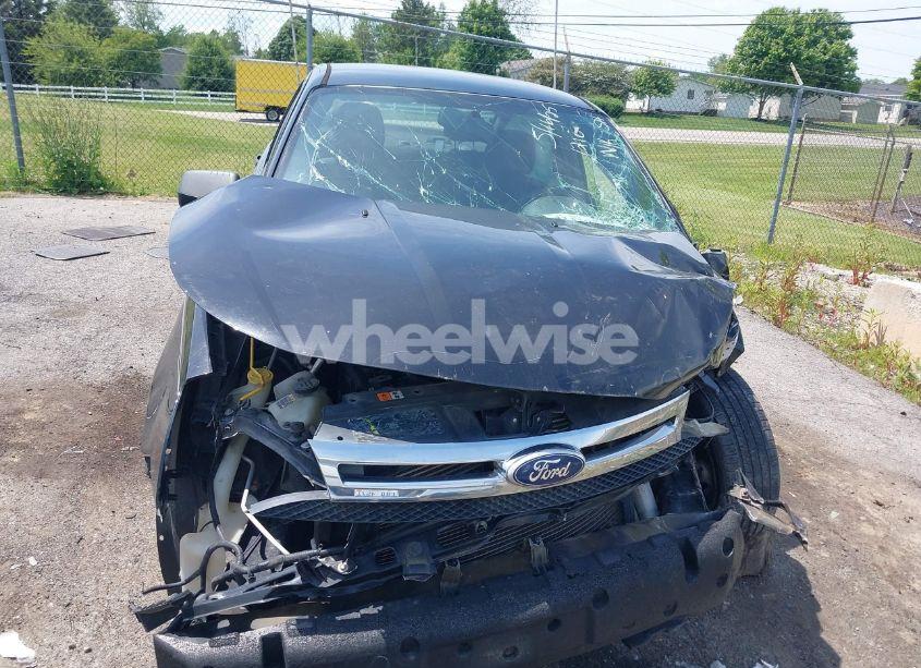 Photo 11 of 2010 Ford Focus SE (VIN 1FAHP3FN4AW251210)