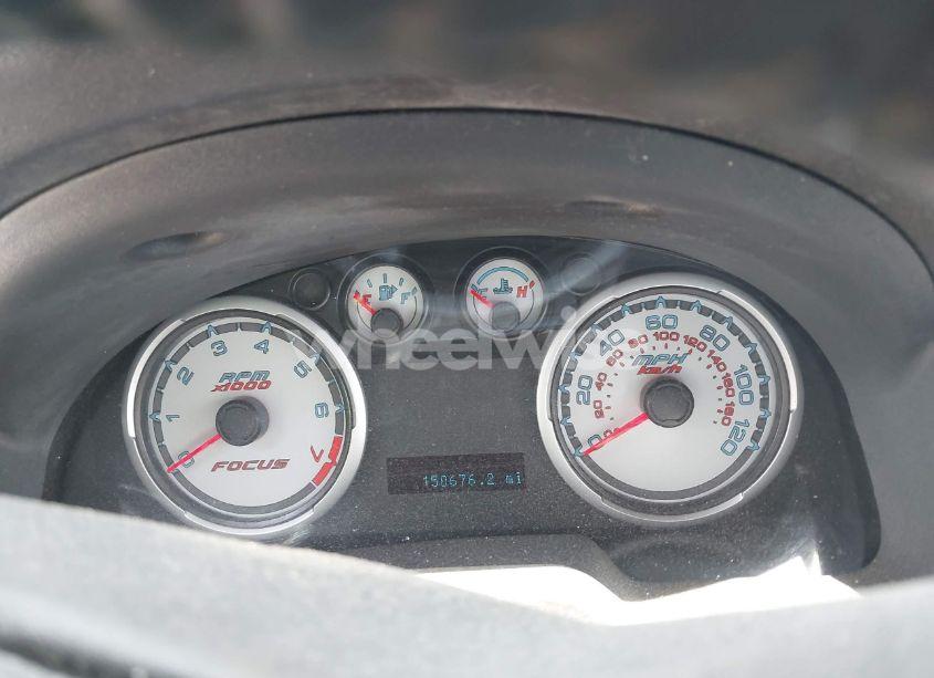 Photo 7 of 2010 Ford Focus SE (VIN 1FAHP3FN4AW251210)