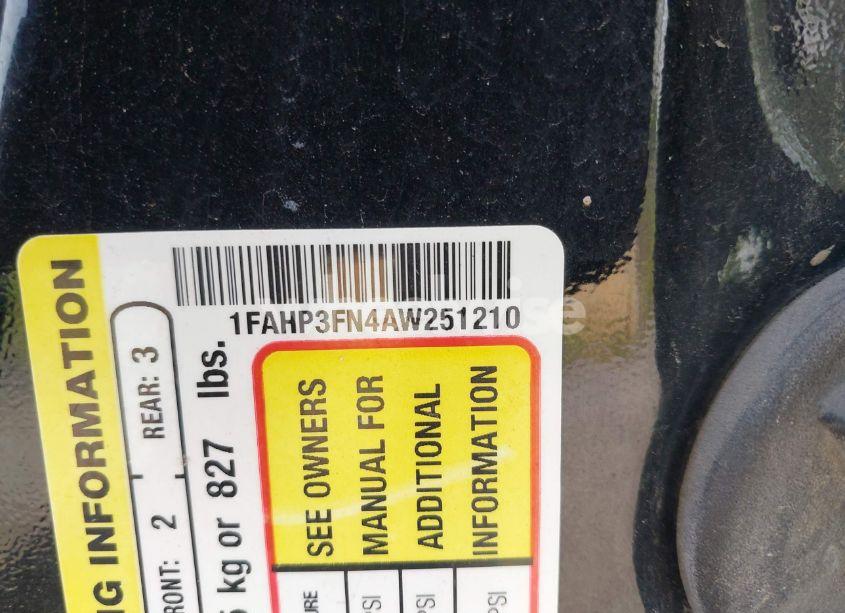 Photo 9 of 2010 Ford Focus SE (VIN 1FAHP3FN4AW251210)