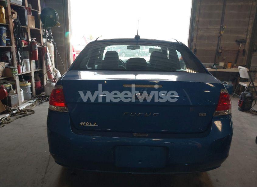 Photo 17 of 2010 Ford Focus SE (VIN 1FAHP3FN4AW267505)