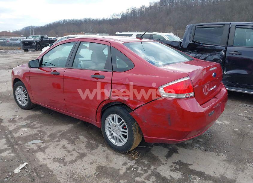 Photo 3 of 2010 Ford Focus SE (VIN 1FAHP3FN4AW287379)