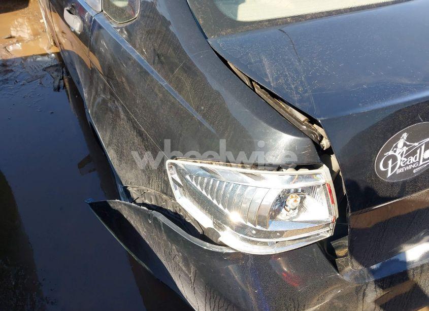 Photo 13 of 2010 Ford Focus SE (VIN 1FAHP3FN4AW288659)