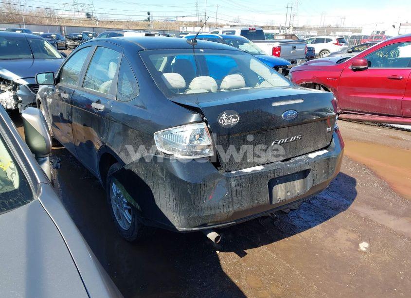 Photo 3 of 2010 Ford Focus SE (VIN 1FAHP3FN4AW288659)