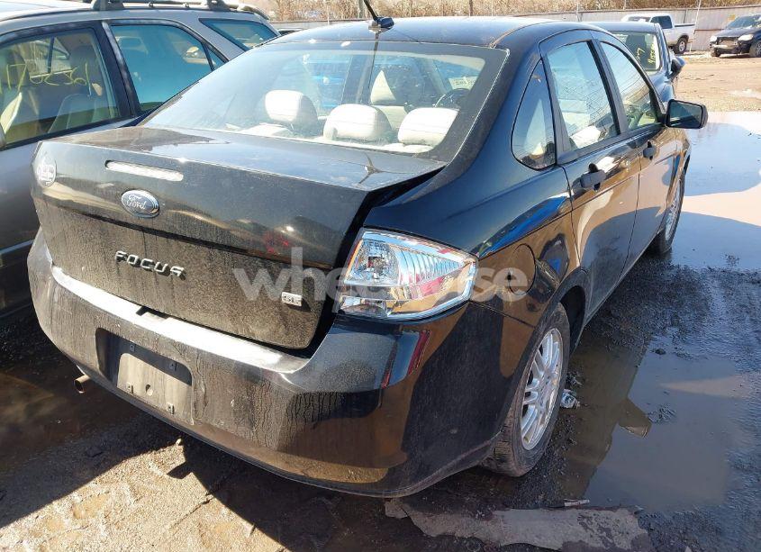 Photo 4 of 2010 Ford Focus SE (VIN 1FAHP3FN4AW288659)