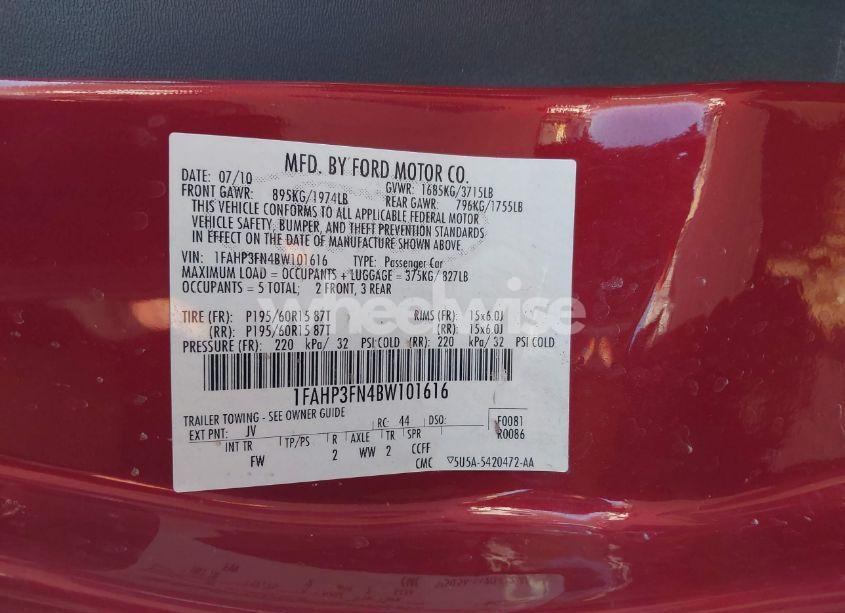 Photo 9 of 2011 Ford Focus SE (VIN 1FAHP3FN4BW101616)