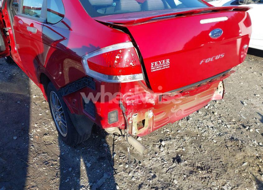 Photo 19 of 2011 Ford Focus SE (VIN 1FAHP3FN4BW122515)