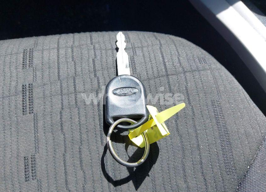 Photo 11 of 2011 Ford Focus SE (VIN 1FAHP3FN4BW123793)