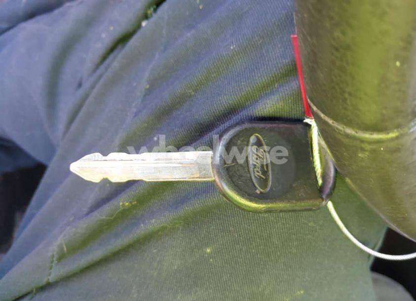 Photo 11 of 2011 Ford Focus SE (VIN 1FAHP3FN4BW162674)