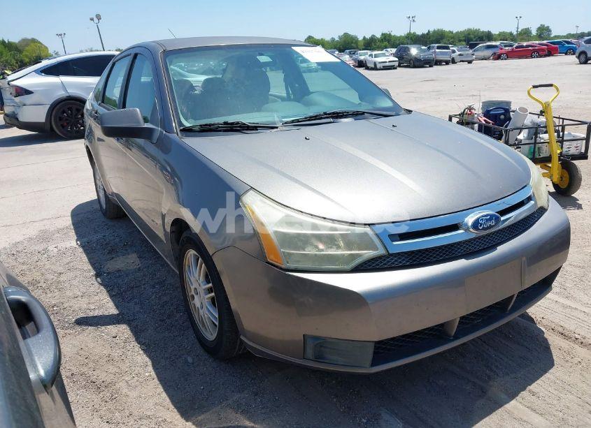2011 Ford Focus SE (VIN 1FAHP3FN4BW174842) main photo