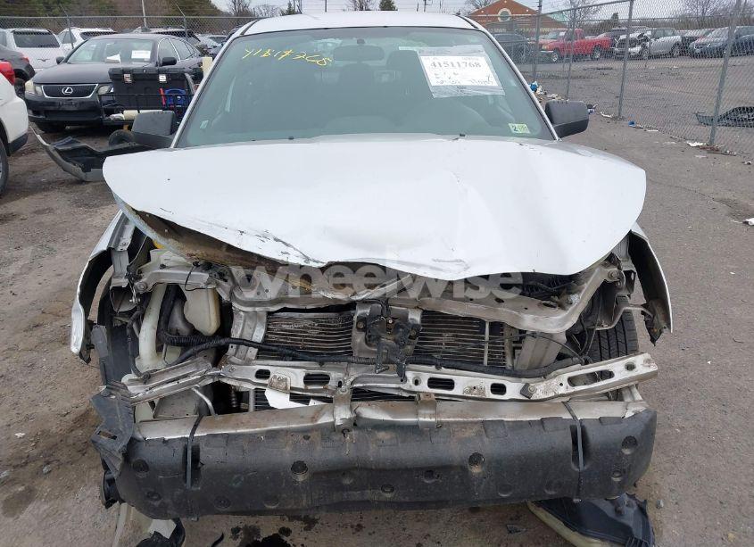 Photo 6 of 2010 Ford Focus SE (VIN 1FAHP3FN5AW265844)