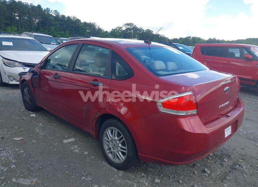 Photo 3 of 2010 Ford Focus SE (VIN 1FAHP3FN5AW282238)