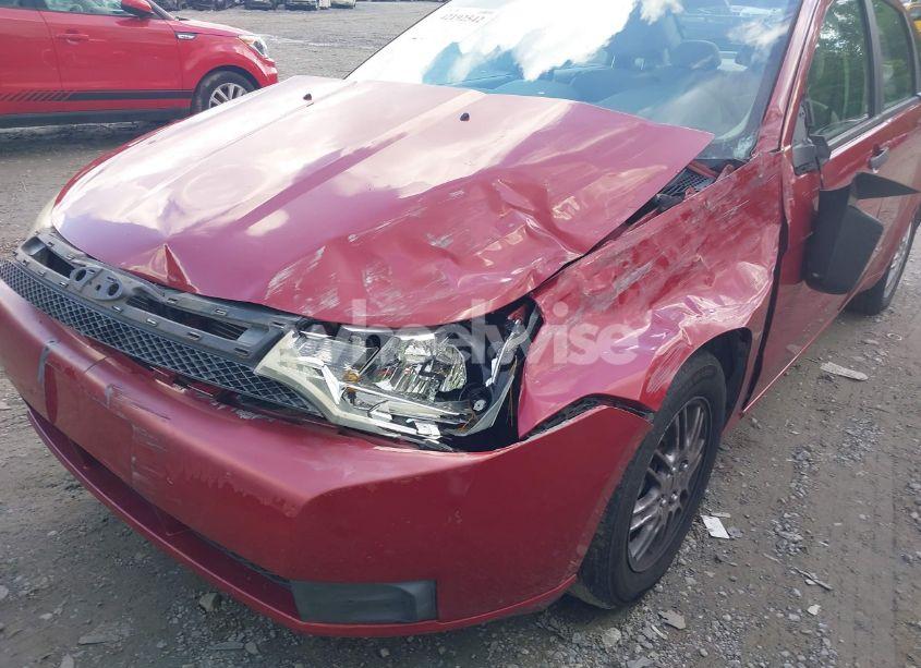 Photo 6 of 2010 Ford Focus SE (VIN 1FAHP3FN5AW282238)