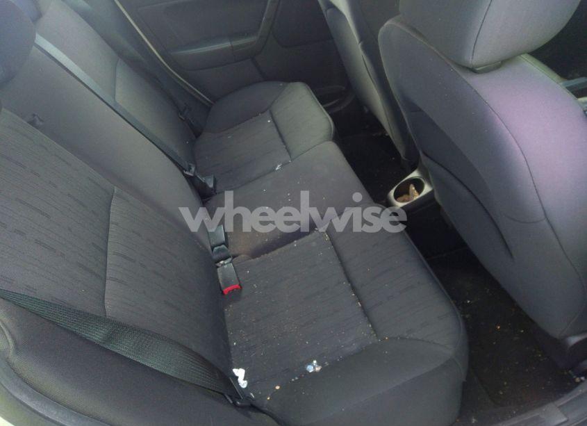 Photo 8 of 2011 Ford Focus SE (VIN 1FAHP3FN5BW129246)