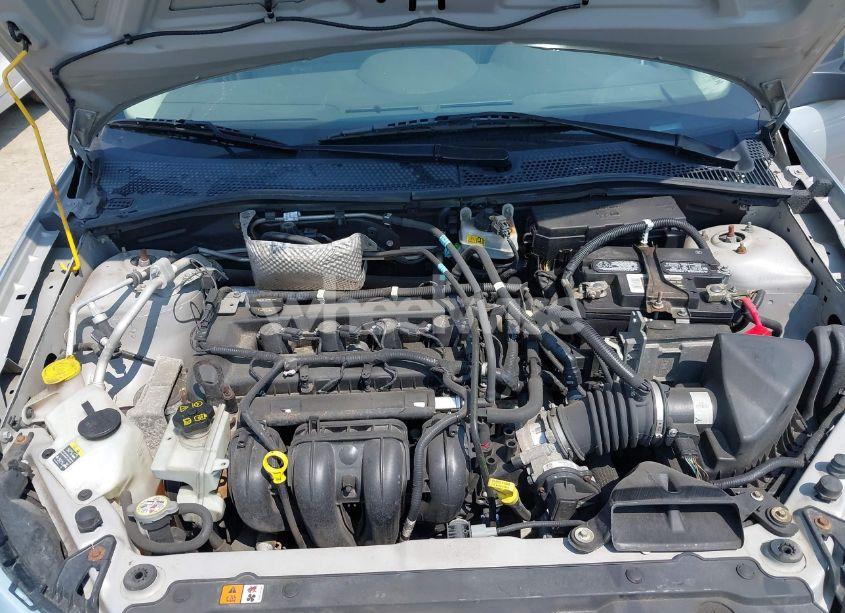 Photo 10 of 2011 Ford Focus SE (VIN 1FAHP3FN5BW130977)