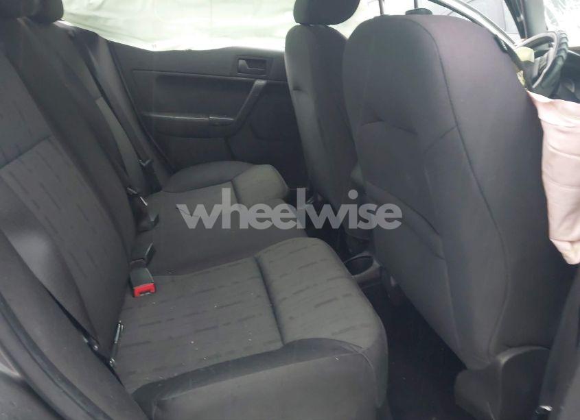 Photo 8 of 2011 Ford Focus SE (VIN 1FAHP3FN5BW146094)