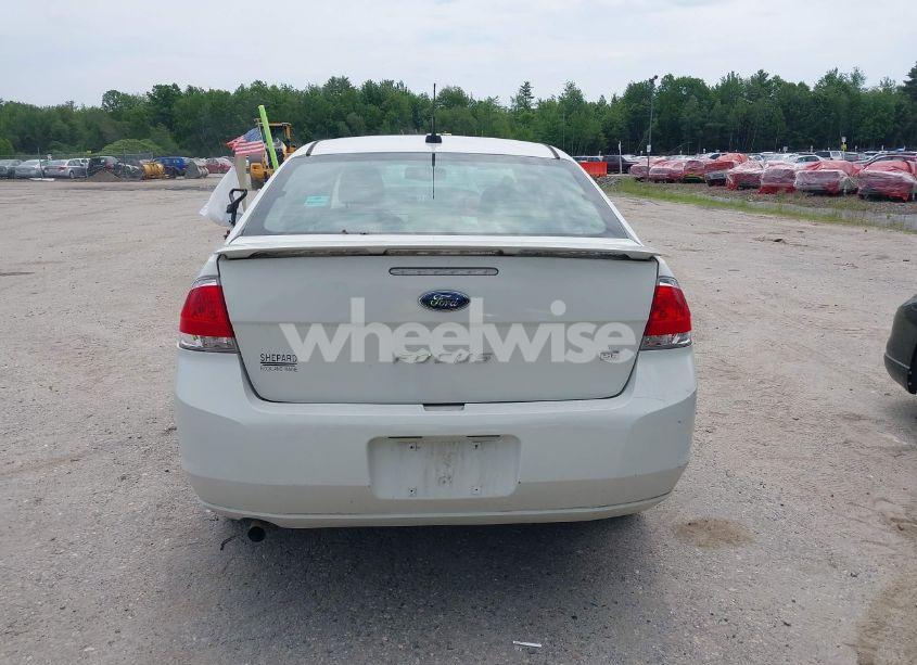 Photo 15 of 2011 Ford Focus SE (VIN 1FAHP3FN5BW156950)