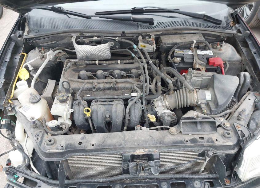 Photo 10 of 2011 Ford Focus SE (VIN 1FAHP3FN5BW185476)