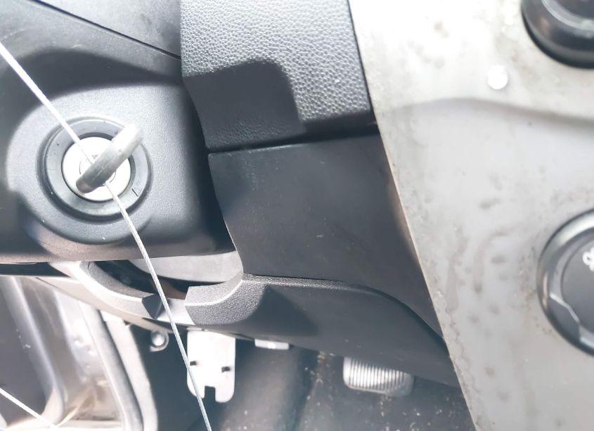 Photo 11 of 2011 Ford Focus SE (VIN 1FAHP3FN5BW193514)