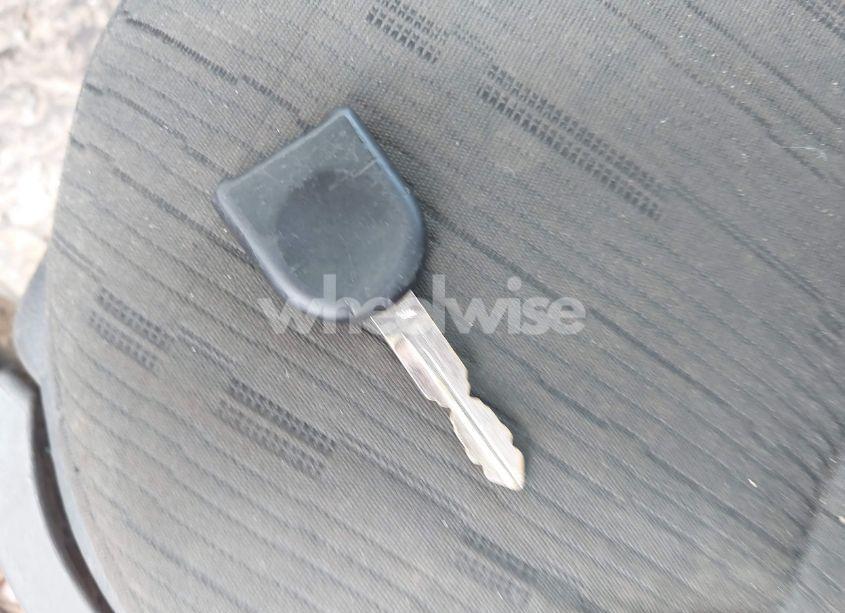 Photo 11 of 2010 Ford Focus SE (VIN 1FAHP3FN6AW122594)