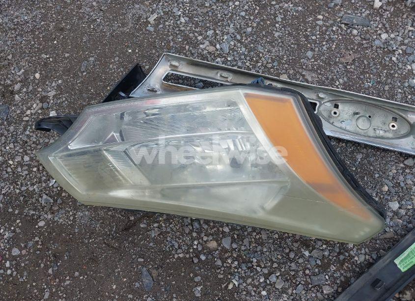 Photo 12 of 2010 Ford Focus SE (VIN 1FAHP3FN6AW122594)